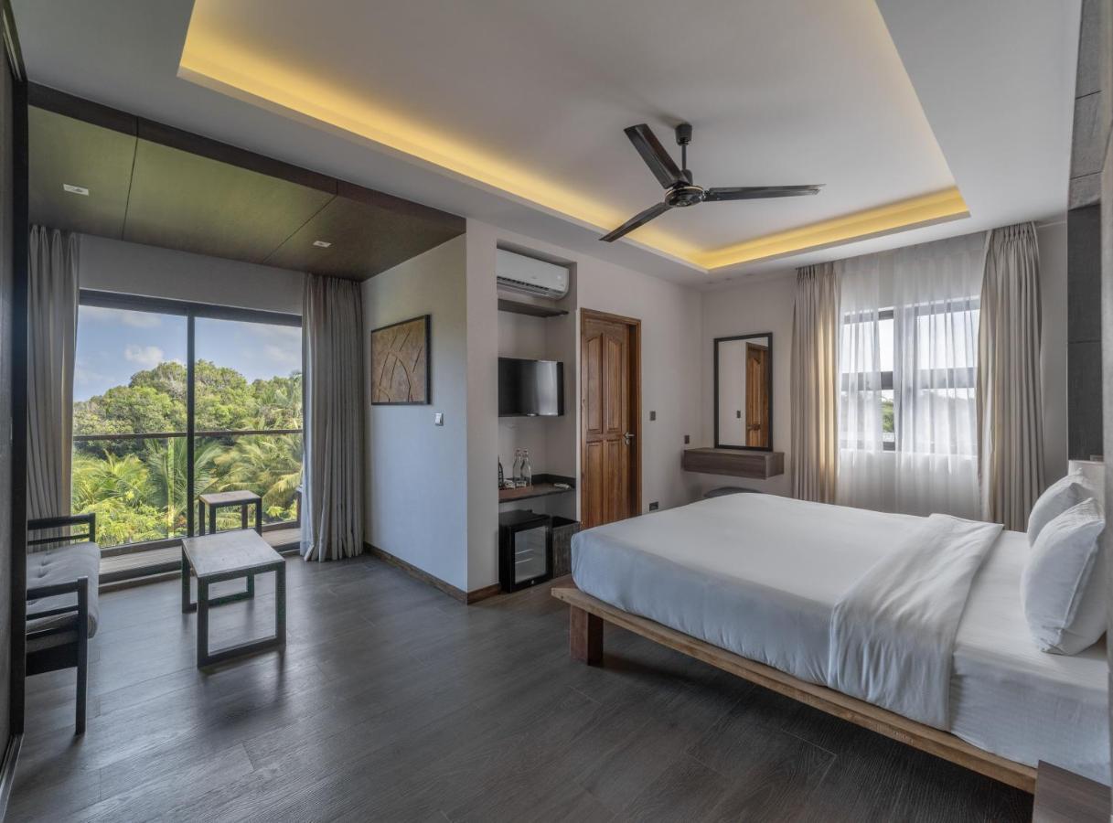 Ataraxis Grand And Spa Fuvahmulah 외부 사진